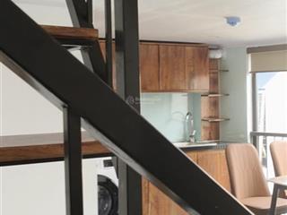 Toà cc mini tại hồ tây 105m2, 7 tầng, mt 6.2m 13 phòng khép kín, có gác xép, thầu cả toà 85tr/tháng