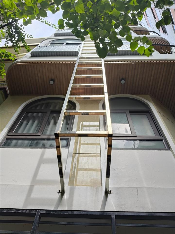 Xuân đỉnh gần phố ngõ thông rộng 80m² 8 tầng mt 6m dòng tiền 130 triệu/tháng