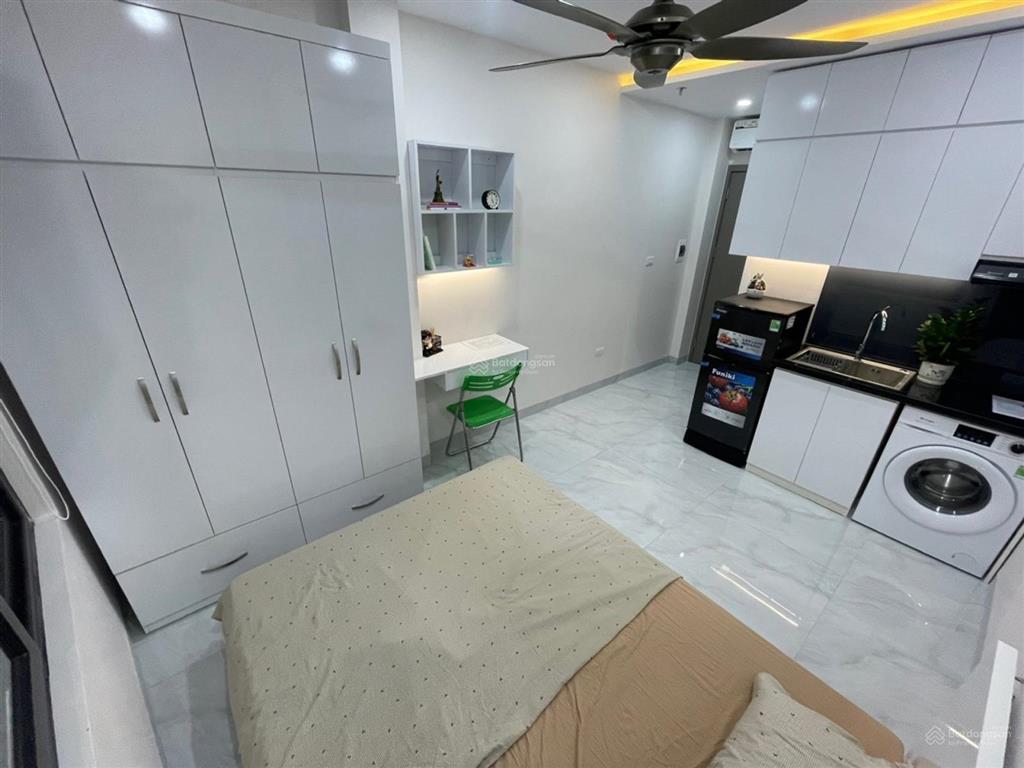 Tòa căn hộ  lô góc, ô tô tránh  kinh doanh 128m² x 8 tầng  thang máy. dòng tiền 200 triệu/tháng