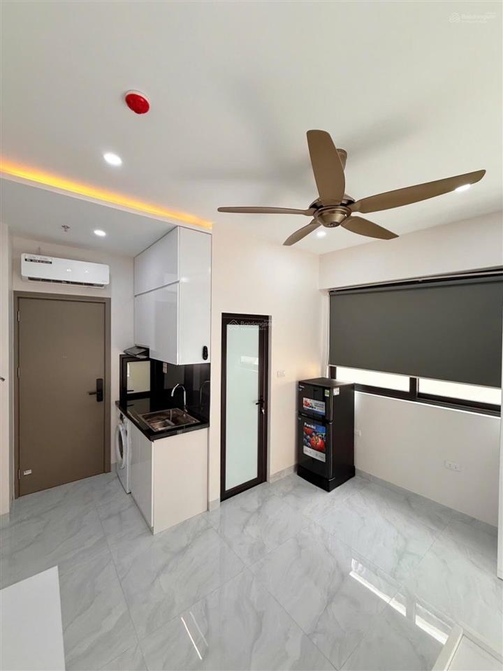Tòa căn hộ  lô góc, ô tô tránh  kinh doanh 128m² x 8 tầng  thang máy. dòng tiền 200 triệu/tháng