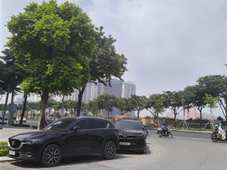 Bán lô đất 200m2 mt 10m oto tránh, vỉa hè, kinh doanh, phù hợp xây tòa building