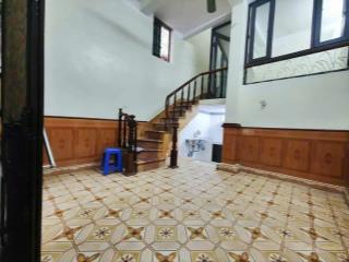 Bán nhà 50m | 3 tầng | lạc long quân  đối diện lotte mai nha | cách phố 40m