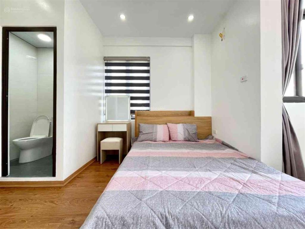 Bán căn hộ cc n06 trần quý kiên 56/70m2 lô góc. căn hộ cao cấp đẹp hết nước chấm  2pn 2wc mới