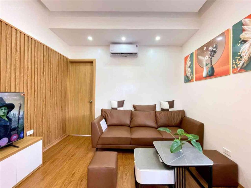 Bán căn hộ cc n06 trần quý kiên 56/70m2 lô góc. căn hộ cao cấp đẹp hết nước chấm  2pn 2wc mới