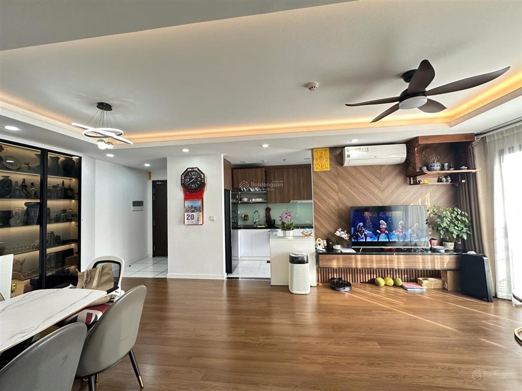 Bán căn hộ chung cư phương đông green park trần thủ độ, hoàng mai. 99m2 3pn giá 7.3 tỷ. 0983 237 ***