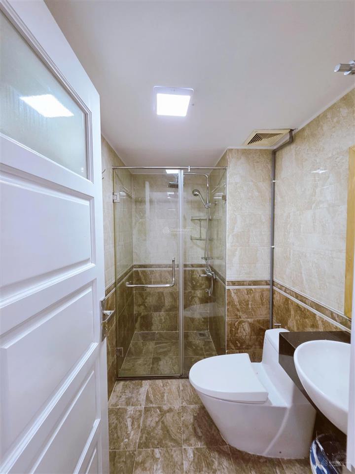 Bán căn hộ chung cư scitech tower, bắc từ liêm. 79m2 2pn full đồ. giá 5.5 tỷ.  0983 237 ***