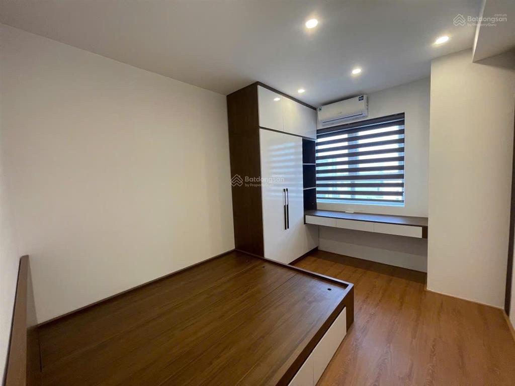 Bán căn hộ chung cư n04b ngoại giao đoàn, bắc từ liêm. 151m2 4n full nt.  0983 237 ***
