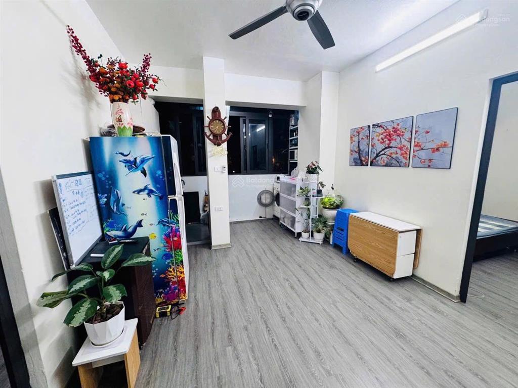 Bán căn hộ chung cư b6a kđt nam trung yên, cầu giấy. 55m2 2pn 2vs giá 4,85 tỷ.  0983 237 ***