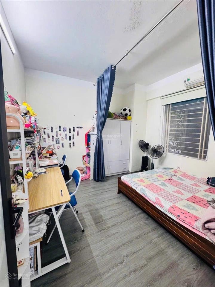 Bán căn hộ chung cư b6a kđt nam trung yên, cầu giấy. 55m2 2pn 2vs giá 4,85 tỷ.  0983 237 ***