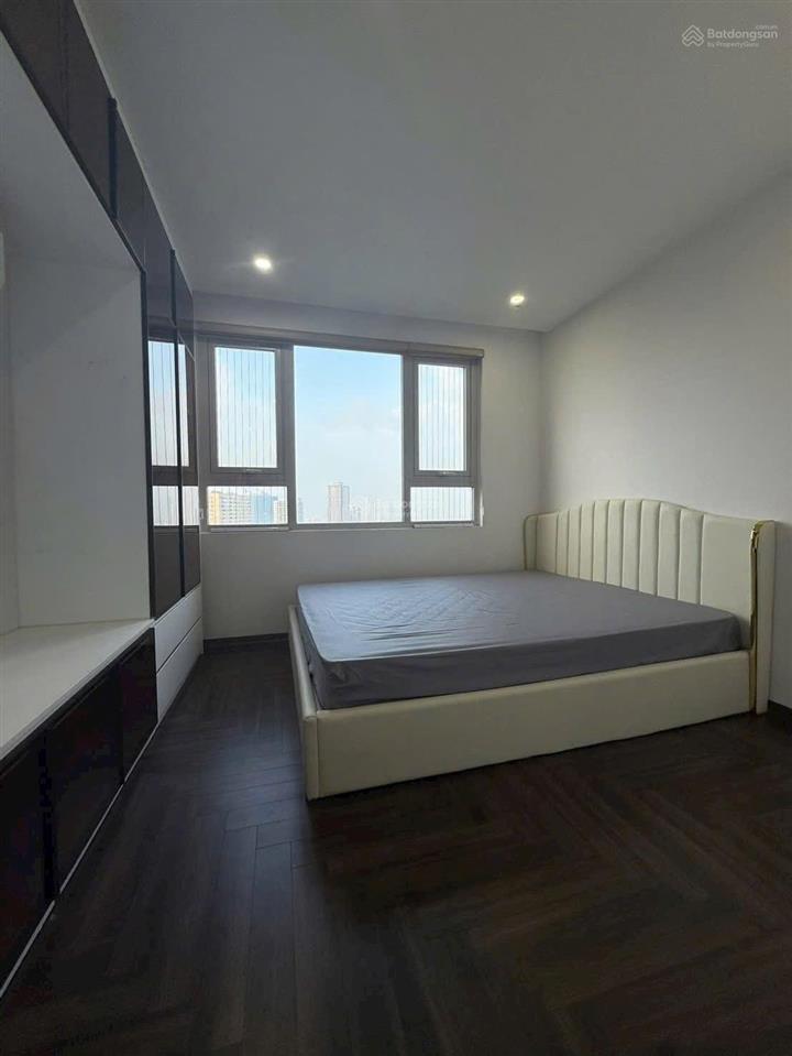 Bán căn hộ chung cư goldsilk complex vạn phúc, hà đông. dt 128m2 4pn giá 9.25 tỷ.  0983 237 ***