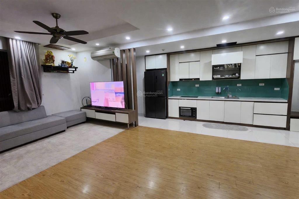 Bán căn hộ chung cư toà cenland 137 nguyễn ngọc vũ, cầu giấy. dt 80m2 3pn giá 6,8 tỷ. 0983 237 ***