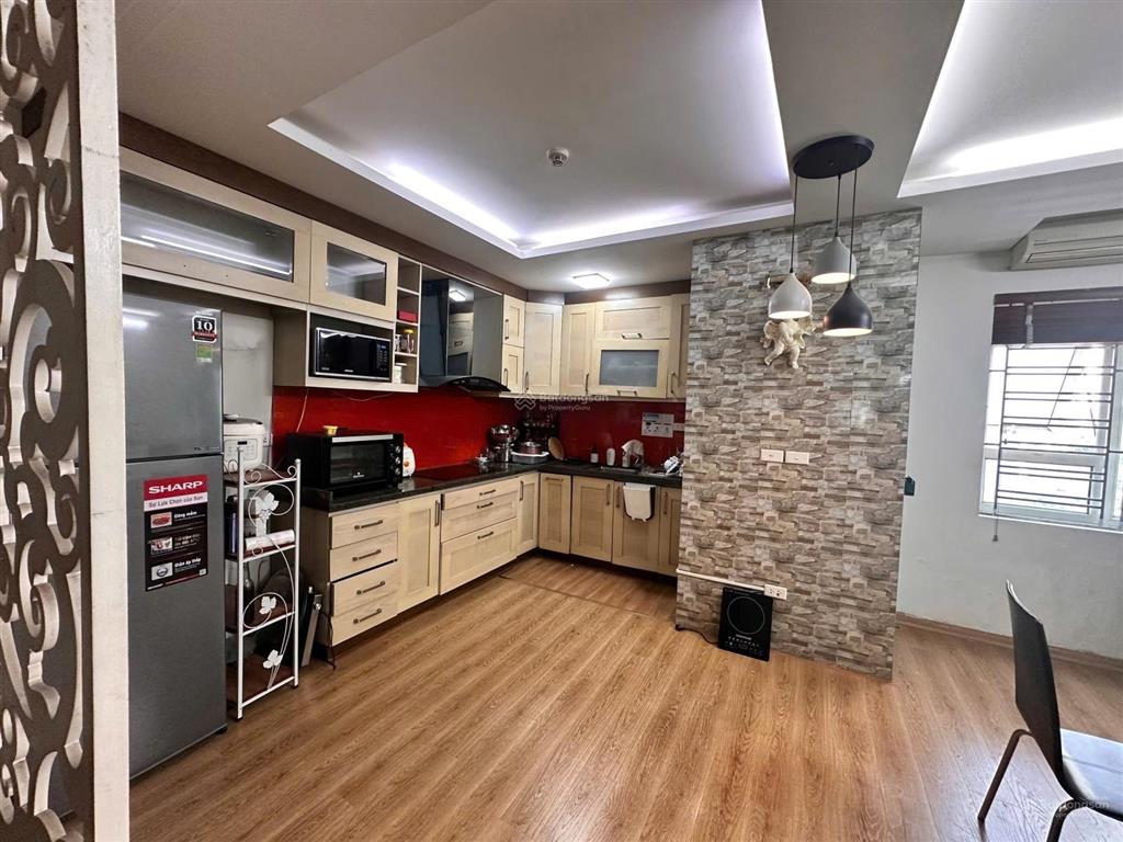 Bán nhà riêng ngõ 41 thái hà, đống đa. dt 42m2 x 5 tầng, mặt tiền 3.8m, giá 12.2 tỷ. 0983 237 ***