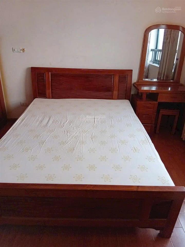Bán căn hộ ct2a hoàng cầu, đống đa. dt 57m² 2pn full đồ giá 5.7 tỷ.  0983 237 ***