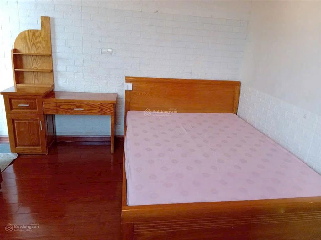 Bán căn hộ ct2a hoàng cầu, đống đa. dt 57m² 2pn full đồ giá 5.7 tỷ.  0983 237 ***