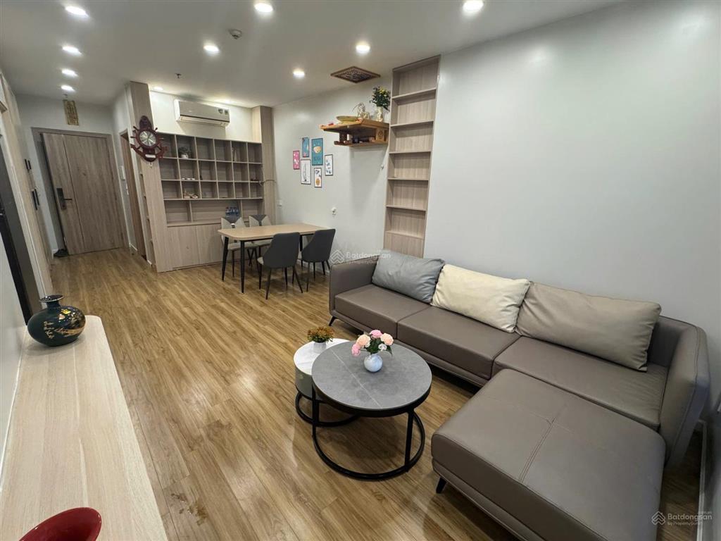 Bán căn hộ chung cư ct2b  kđt mới văn quán, hà đông, 70m2 2pn giá 4,5 tỷ.  0983 237 ***