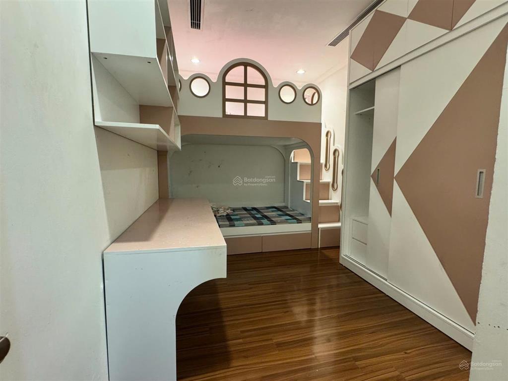Cho thuê căn hộ chung cư vinhomes nguyễn chí thanh, đống đa. 86m2 2pn 2vs, 24.5tr/tháng. 0983 237 ***