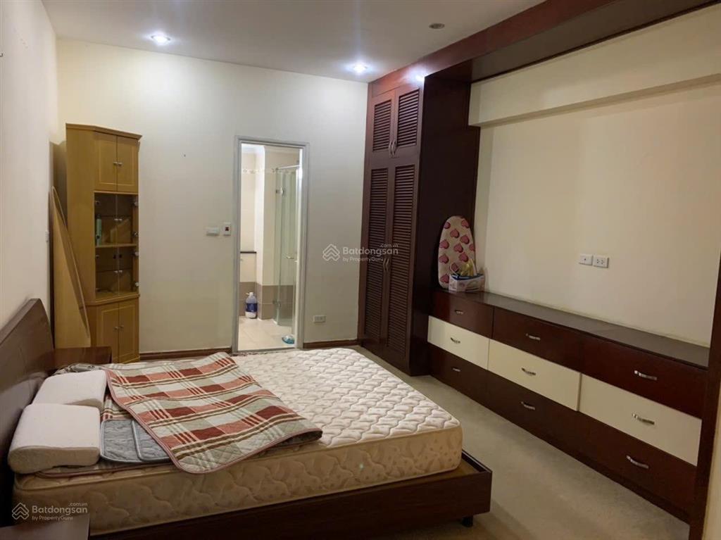 Cho thuê căn hộ chung cư d11 sunrise building, trần thái tông, cầu giấy. 120m2 3pn, 15tr/tháng