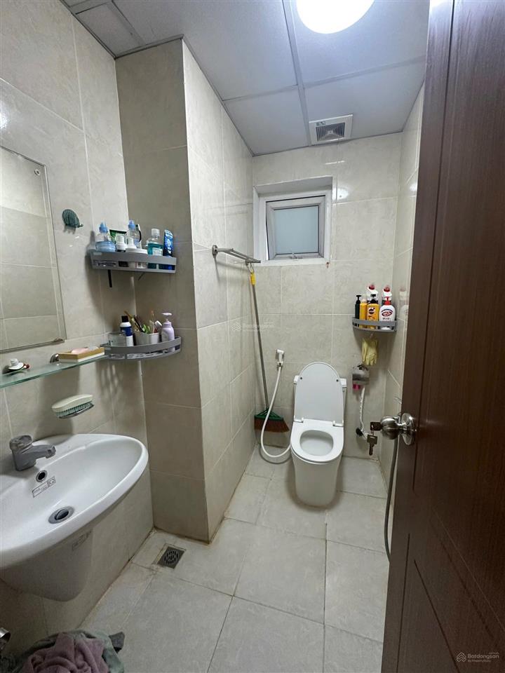 Bán căn hộ chung cư c14 bắc hà, tố hữu, đại mỗ. dt 70m2 2pn 2vs full đồ giá 5,45 tỷ.  0983 237 ***