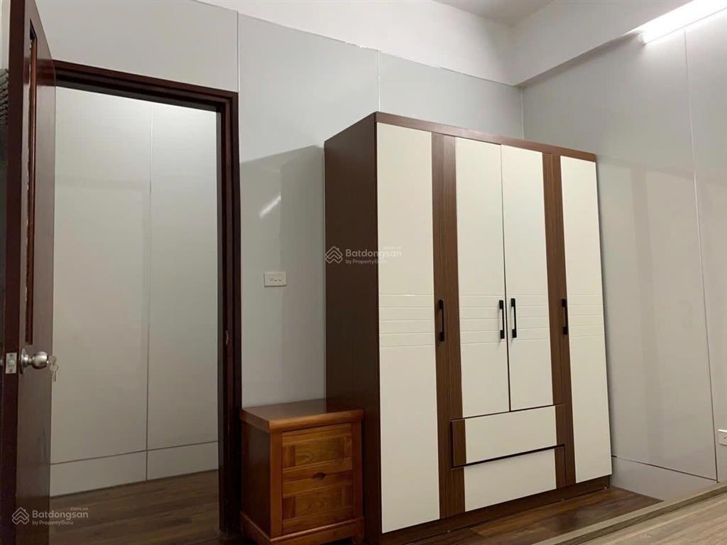 Bán căn hộ chung cư ct2a hoàng cầu, ô chợ dừa, hà nội. dt 58,5m2 2pn full đẹp, 5,8 tỷ. 0983 237 ***