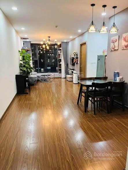 Bán căn hộ chung cư vinhomes gardenia hàm nghi, phường từ liêm, 79m2 2pn giá 7.4 tỷ.  0983 237 ***