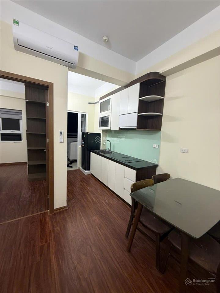 Cho thuê căn hộ chung cư kđt trung hoà nhân chính, yên hoà. dt 70m2 2pn 11tr/tháng. 0983 237 ***