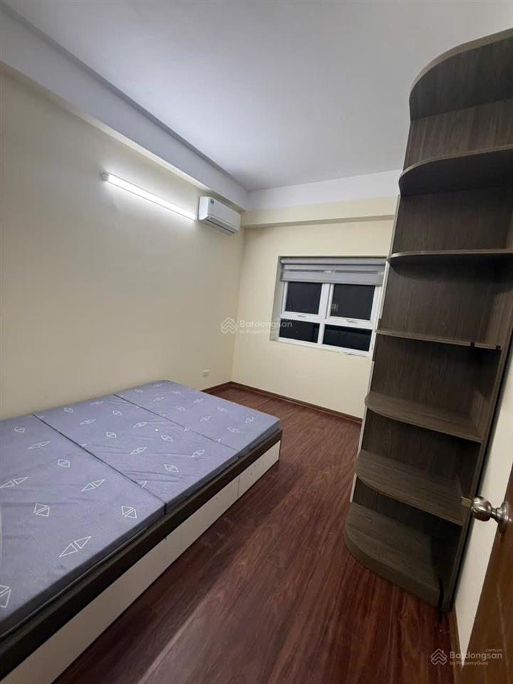 Cho thuê căn hộ chung cư kđt trung hoà nhân chính, yên hoà. dt 70m2 2pn 11tr/tháng. 0983 237 ***