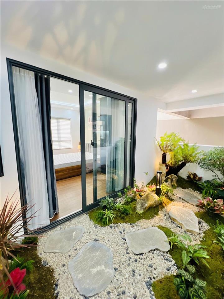Bán căn hộ chung cư udic complex n04 hoàng đạo thúy, 155m2 4pn 3vs giá 15,4 tỷ.  0983 237 ***