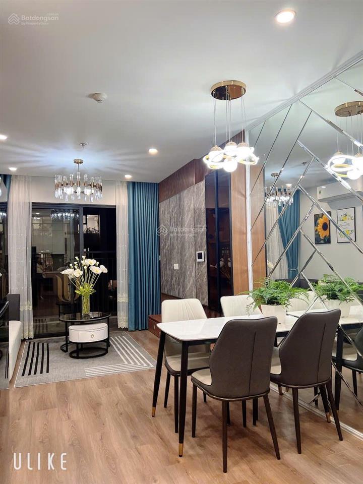 Bán căn hộ chung cư tòa 18t lê văn lương, yên hòa. dt 116m2 3pn 2vs, giá 8.7 tỷ.  0983 237 ***