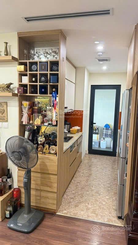 Cho thuê căn hộ chung cư tòa c37 bắc hà, 17 tố hữu. dt 85m2 2pn full đồ,12.5tr/tháng.  0983 237 ***