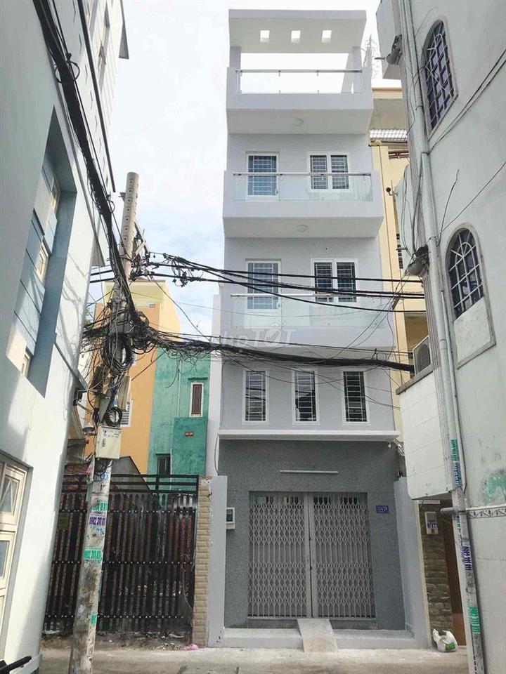 Phòng trọ Q11, 18m2 , wcr, máy lạnh, ưu tiên nữ ,nvvp