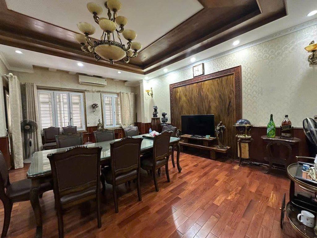 Siêu đỉnh, đẳng cấp Huỳnh Thúc Kháng, kinh doanh đa dạng hơn 50 tỷ