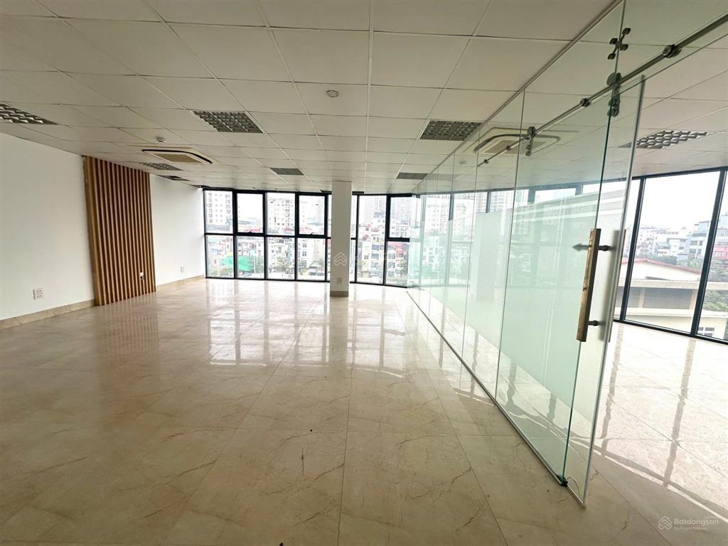 Cho thuê văn phòng nguyễn hoàng, 120m2, 18 triệu/tháng