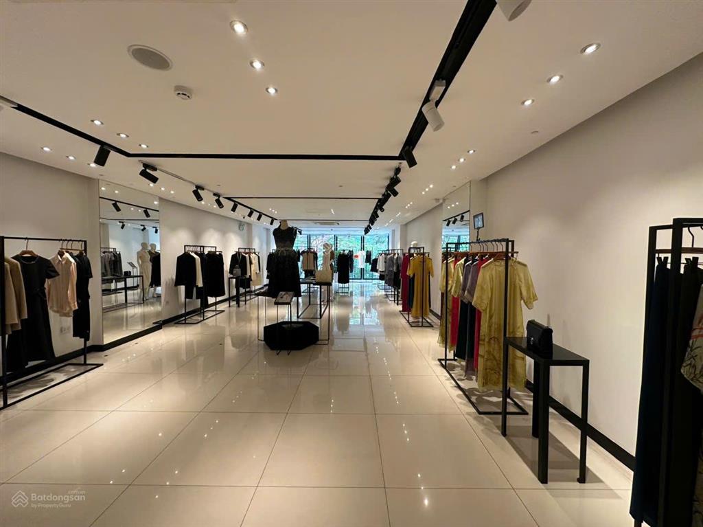 Chính chủ gửi, cần cho thuê văn phòng thái hà 220m2 38tr đầy đủ pccc phù hợp mọi mô hình
