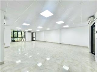 Cho thuê văn phòng 130m 20tr mặt phố dịch vọng hậu, giờ giấc thoải mái free