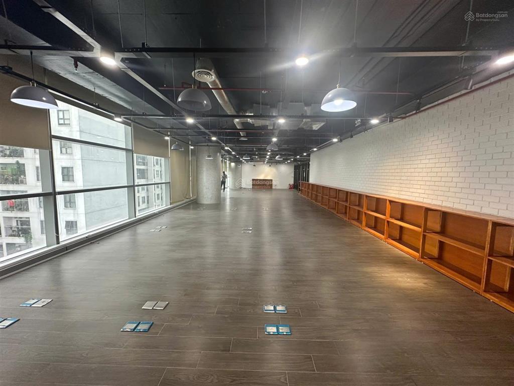 Bql cho thuê sàn văn phòng tại tòa hud 37 lê văn lương, thanh xuân dt 400m2 có cắt lẻ, 350k/m²