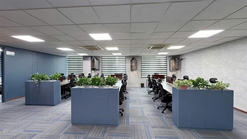 Cho thuê văn phòng tại duy tân, 40 triệu, 200 m2, tốt, giá tốt