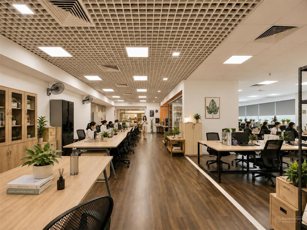 Cho thuê văn phòng tại phố hoàng đạo thúy, 40 triệu, 200m2, tốt, giá tốt