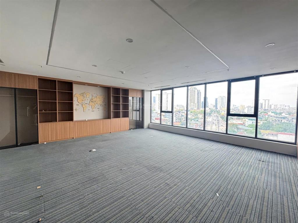 Bql sao mai building lê văn lương cho thuê văn phòng dt 350m2 cắt từ 90m2 bàn giao hoàn thiện