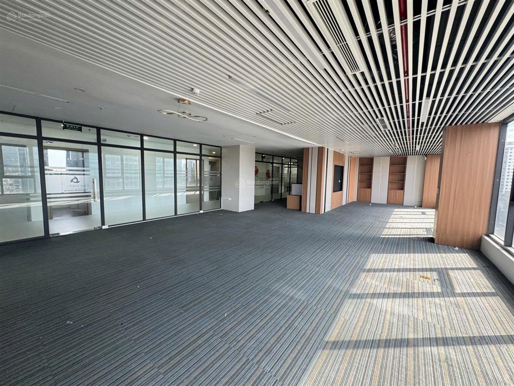 Bql sao mai building lê văn lương cho thuê văn phòng dt 350m2 cắt từ 90m2 bàn giao hoàn thiện