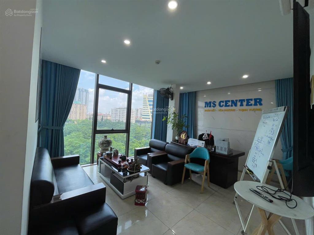 Cho thuê văn phòng lô góc siêu thoáng view đẹp 80m 16tr