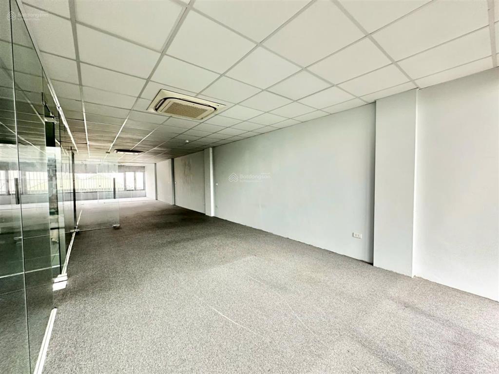 Cho thuê văn phòng đẹp tại phố trung kính, 25 triệu/th, 150m2, nhiều tiện ích