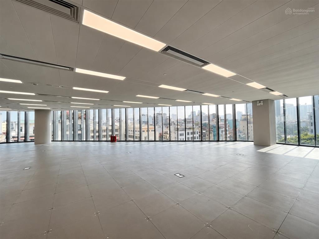 Cho thuê văn phòng richy mạc thái tổ 500m2 cắt từ 90m2 300k/m2/tháng