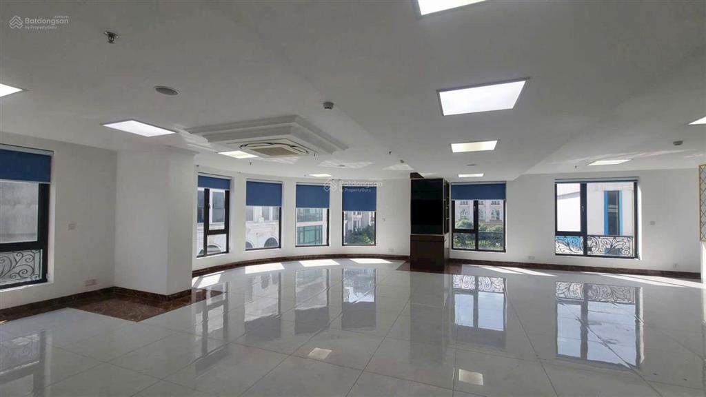 Cho thuê văn phòng nam trung yên 160m2 34tr/tháng