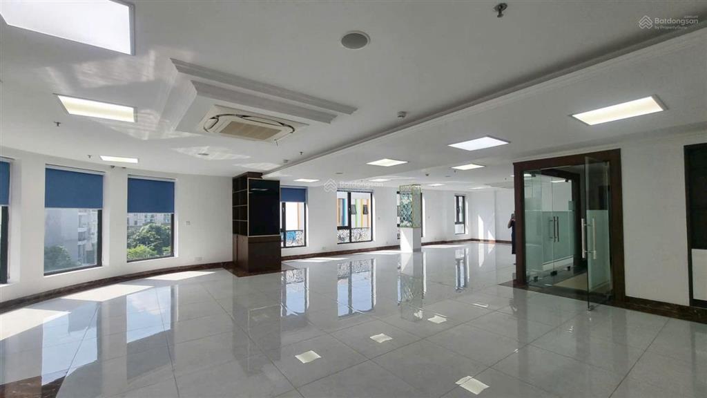 Cho thuê văn phòng nam trung yên 160m2 34tr/tháng
