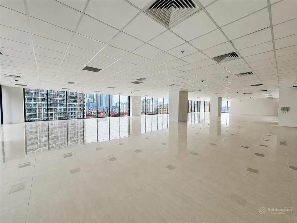 Cđt cho thuê văn phòng đẹp, nhiều tiện ích ở capital elite, 310 nghìn/m2, 1500 m2