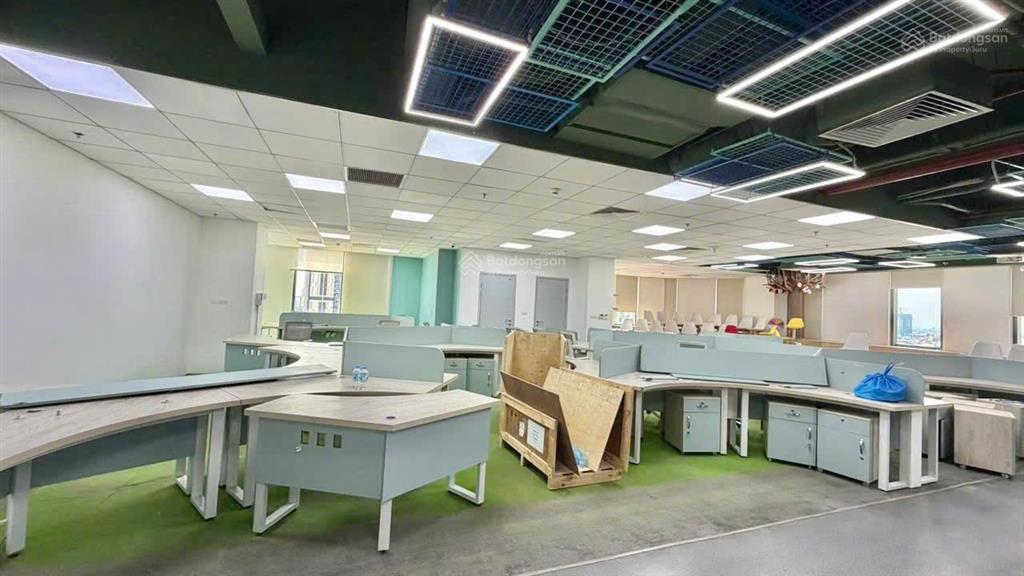 Cho thuê văn phòng hoàng cầu 260m 42 triệu/tháng