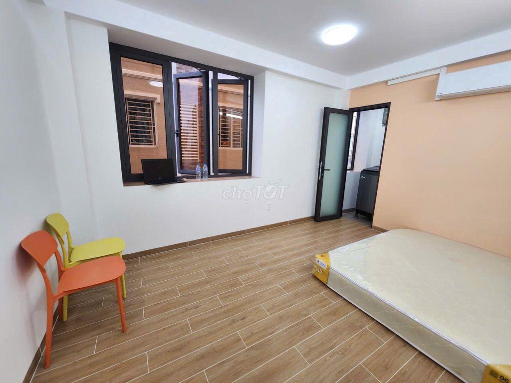 Căn hộ ban công 30m2 mới xây siêu sang, full NT, Trung tâm Q3, 7.5tr