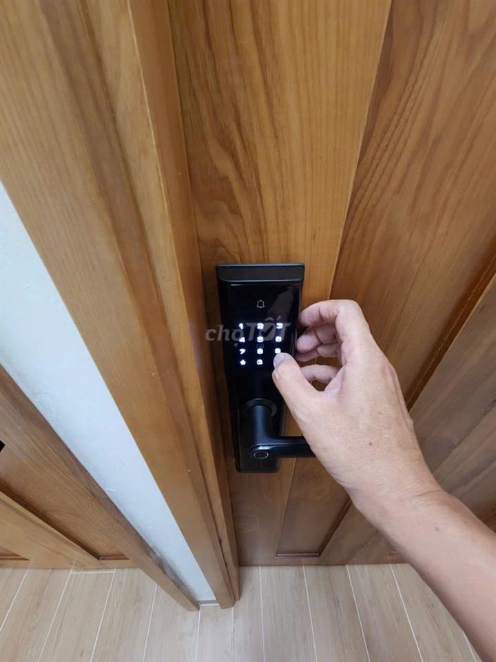 Căn hộ ban công 30m2 mới xây siêu sang, full NT, Trung tâm Q3, 7.5tr