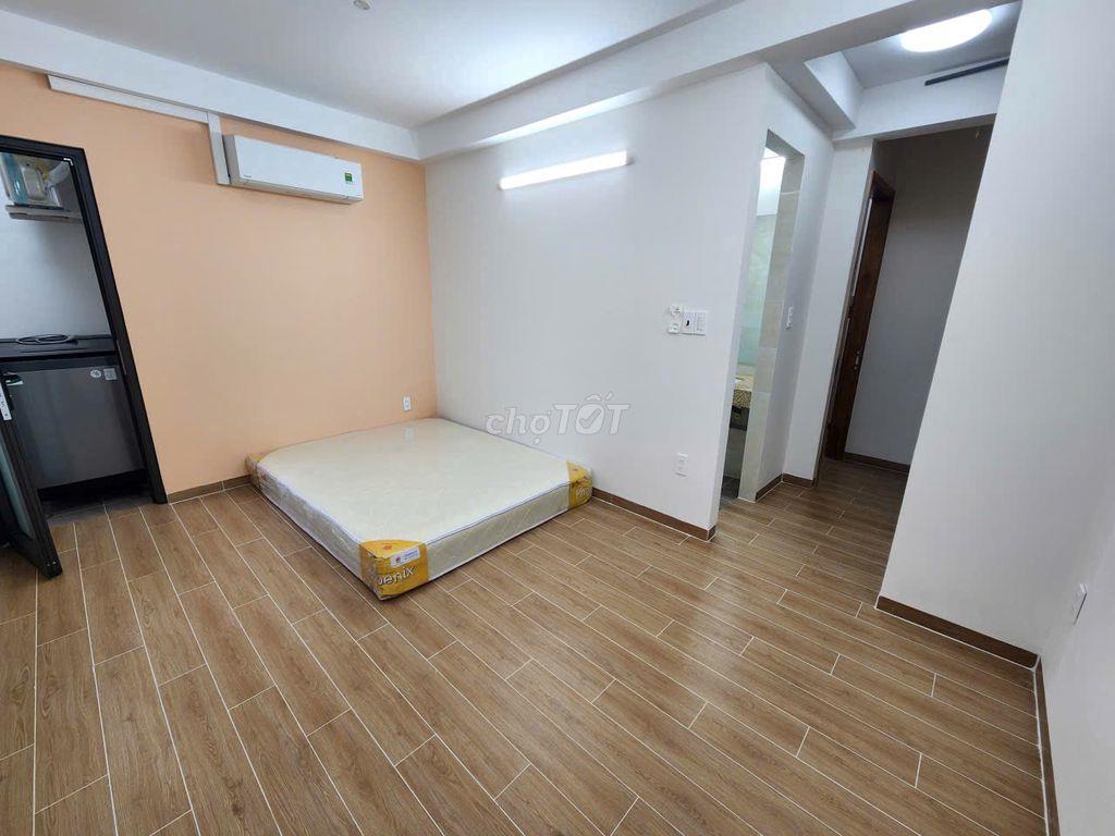 Căn hộ ban công 30m2 mới xây siêu sang, full NT, Trung tâm Q3, 7.5tr