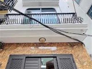 Siêu phẩm 3 mặt tiền khu vàng ba đình  cơ hội xây khách sạn / apartment cao